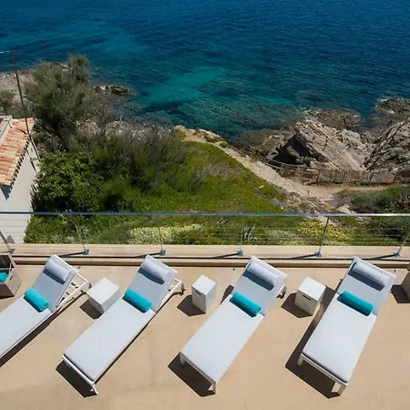 Emily Kır Evi Saint-Tropez
